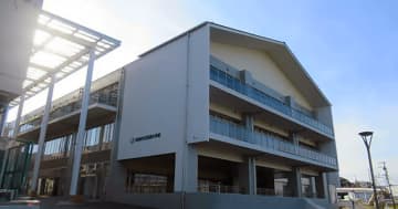 QRコードで児童の登下校を見える化、美浦村が「スマート送迎みまもるん」を導入