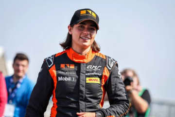 『女性ハイパーカードライバー』誕生ならずも、“勝率5割”のチャドウィックは来季もジェネシスに所属へ