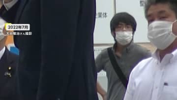 「当たったか」安倍氏銃撃事件で山上被告が取り押さえられた直後につぶやく　警察官が法廷で証言　銃弾の命中を確認か
