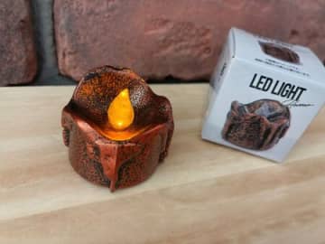 ホラームードなLEDライトが素敵すぎる