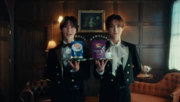 ROIROMが“執事”に変身！　「コンセプトが大正解」「cHaRmの妄想が映像化された」と反響