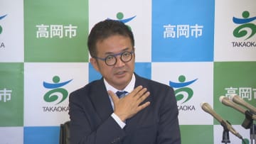 高岡市議会、最大会派からの合流打診に「高岡愛」は「時期尚早」と見送り方針　出町市長も合流に懸念示す「市民の目から見てどう思われるのか」