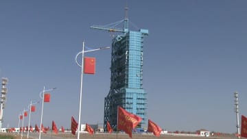 中国の有人宇宙船「神舟21号」11月1日に打ち上げ　宇宙飛行士3人が乗船　独自の宇宙ステーションへの物資補給など実施
