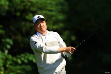 「結婚式までに1勝を」吉田泰基が今平、金子、砂川と並ぶ5アンダー首位発進