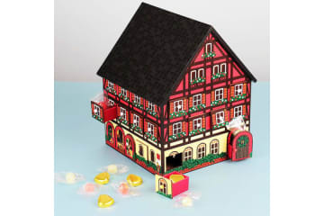 カルディ、クリスマスマーケットの家がモチーフのアドベントカレンダー発売