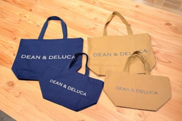 DEAN & DELUCA「チャリティートートバッグ 2025」いよいよ発売！