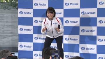 【レスリング】公式戦145連勝中 藤波朱理がレスター入社 久々のスーツに「階級上げて、きつくなった…」