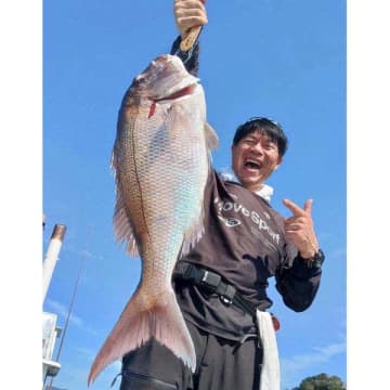 ヒラメにブリに大鯛も…釣った小魚をエサに大物狙う「わらしべ長者フィッシング」が面白い！（川崎憲次郎さん）【我こそは太公望 人生を変えたこの一匹】