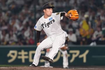 涙止まらぬ虎右腕を「誰も責めないよ」　差し伸べられた手…SNSは擁護の声「悪くない」