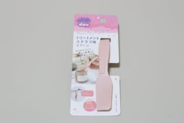 セリアがついにやってくれた！すぐカビちゃって困ってた…純正品より使い勝手のいいヘラ