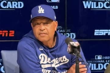 崖っぷちドジャース 打線沈黙で完敗 ロバーツ監督「まだ終わっていない。全員を信じている」