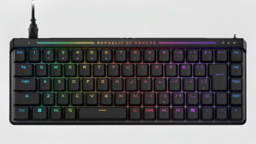 65％サイズでも妥協ゼロ　ASUS『ROG Falchion Ace HFX』は“反応速度で勝つ”ゲーミングキーボード