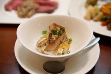 【新浦安・期間限定】伝統の“フォアグラ丼”がなんと「食べ放題」で登場♡ブライトン流・贅沢なひと椀をお見逃しなく！