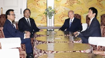 年収の壁引き上げ、4党協議へ　自維国公で連携を模索