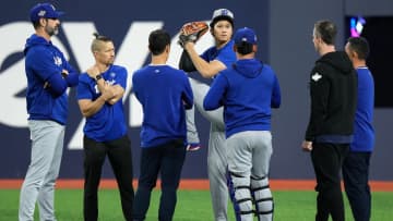 ドジャース戦士たちの行動にロバーツ監督が感心の声「誰もその選択肢を選ばなかった。非常に心強く、選手たちの覚悟を感じた」