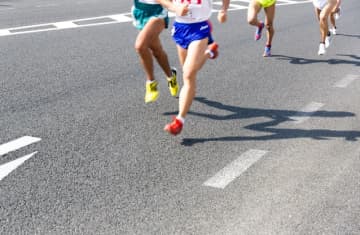 「箱根はOKだろうか」　ミズノが突然発表した仰天シューズが話題「時代がDr.中松に近づいた」