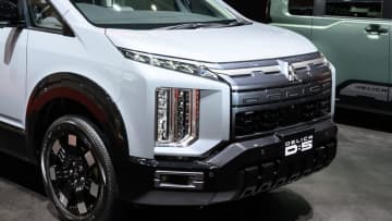 「やっぱり出たじゃん」「待ってた」新型デリカD:5が遂に登場。気になる発売日と価格は…？