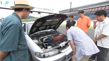 「土屋圭市のチューニングカー・モーターショー」インテグラ TYPE R、アルテッツァなどが登場『おぎやはぎの愛車遍歴』