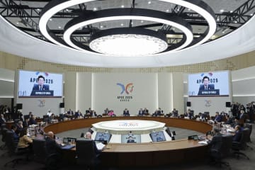 APEC首脳会議が開幕　自由貿易の堅持確認へ