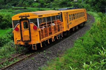 「しまんトロッコ」の乗り方は？ 乗り方や料金体系、楽しむポイントを解説