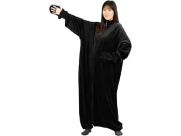 1日中ベッドで過ごす“廃ゲーマー”に。着る毛布「ダメ着」に伸縮素材採用の新モデル