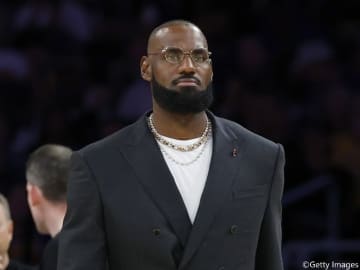 3勝2敗のレイカーズ…ドンチッチが復帰間近、レブロンは11月中旬に今季初出場か