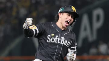 地元で決めた！野村勇が決勝HR　シーズン序盤は「代走と守備固め」…4年目の大躍進　王会長も「ビックリしましたよ！」