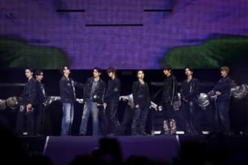 次は日本ドームツアー！SEVENTEEN、北米ツアー完走に海外メディアも注目「圧倒的だった」