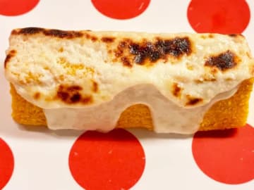 手が止まらない…！　無印『不揃いバウム』がチーズトーストになるレシピが？「家族が大絶賛」