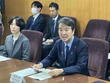 モバイルバッテリーなど回収義務化へ リチウムイオン電池が原因の火災相次ぎ-環境省