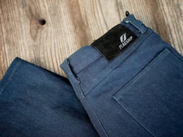 ライディングパンツに今どきシルエットのワイドデニムが登場！フラッグシップの秋冬新作に注目