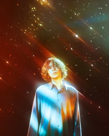 米津玄師、映画『秒速5センチメートル』未公開スペシャルインタビュー集を公開