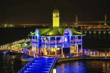 パシフィコ横浜周辺が光り輝くウィンターイルミネーション