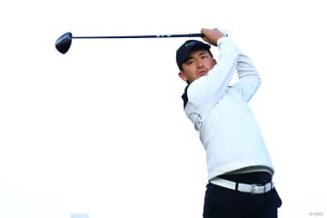 「もう1勝して賞金王を…」金子駆大が2勝目へ首位ターン 石川遼が「65」で2位タイ浮上