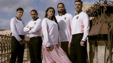 イタリアの「島クラブ」が美しき記念ユニフォームを発表！セリエA“最強時代”を彷彿デザイン