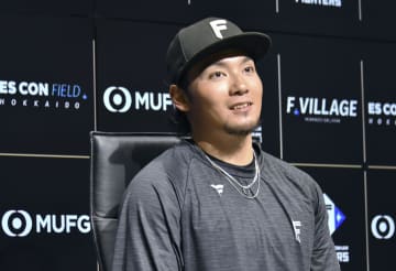 沢村賞受賞に伊藤「びっくり」　憧れのダルビッシュから祝福も