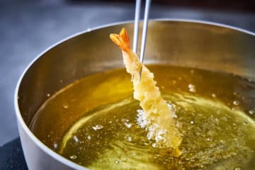 【食べ放題ニュース】これぞ王道のホテルビュッフェ！和・洋・中の豪華メニューが食べ放題!!【年末限定】