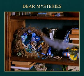 TOMOO、ニューAL『DEAR MYSTERIES』店舗別特典の絵柄解禁
