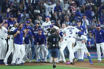 大谷ドジャース戦で全米が声揃え「見つけた！」　人混みに紛れていた世界的人気者が話題