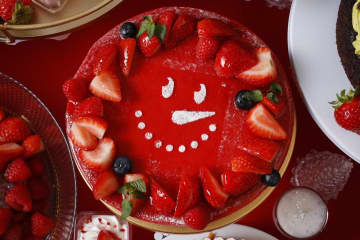 【ホテルビュッフェ】パフェ&amp;クレープを自分好みにカスタム！いちご×スノーマンの“神ビジュスイーツ”食べ放題♪