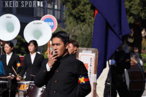 p【應援指導部】慶早戦直前！ 日吉に紺碧の空が響き渡る / 早慶合同デモンストレーション @日吉キャンパス/p