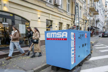 ウクライナ侵攻後、最も厳しい冬　エネルギー施設攻撃、供給に不安