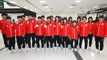 ＜レスリング＞2025年アジア・ユース大会（バーレーン）出場の日本チームが帰国