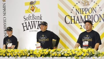 小久保監督、戦力底上げへ意欲　来季のテーマは「一度壊す」