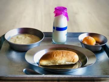 信じられない昭和の常識10選　一般人にドッキリ、毎週プロレス中継、給食に鯨肉