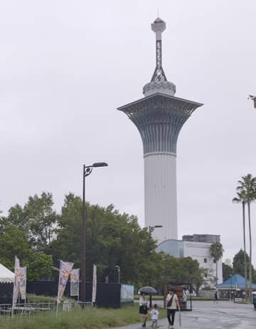 35年前の大阪花博の巨大な塔&中国庭園は廃墟同然…「鶴見緑地」を歩いて考えたレガシーのあり方