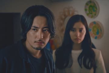 『良いこと悪いこと』第4話 “高木”間宮祥太朗、5人目の標的“羽立”森優作のアパートを訪ねる