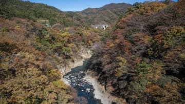 【若林直樹のトラベルフォトギャラリー】秋の吾妻峡と八ッ場ダム（群馬県）