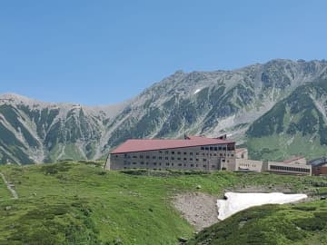 【深秋・新雪シーズン到来！立山黒部アルペンルート】ホテル立山のクロージングイベントもスタート