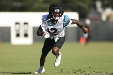 膝負傷のジャガーズWR／CBハンターがIR入り、少なくとも4試合を欠場へ